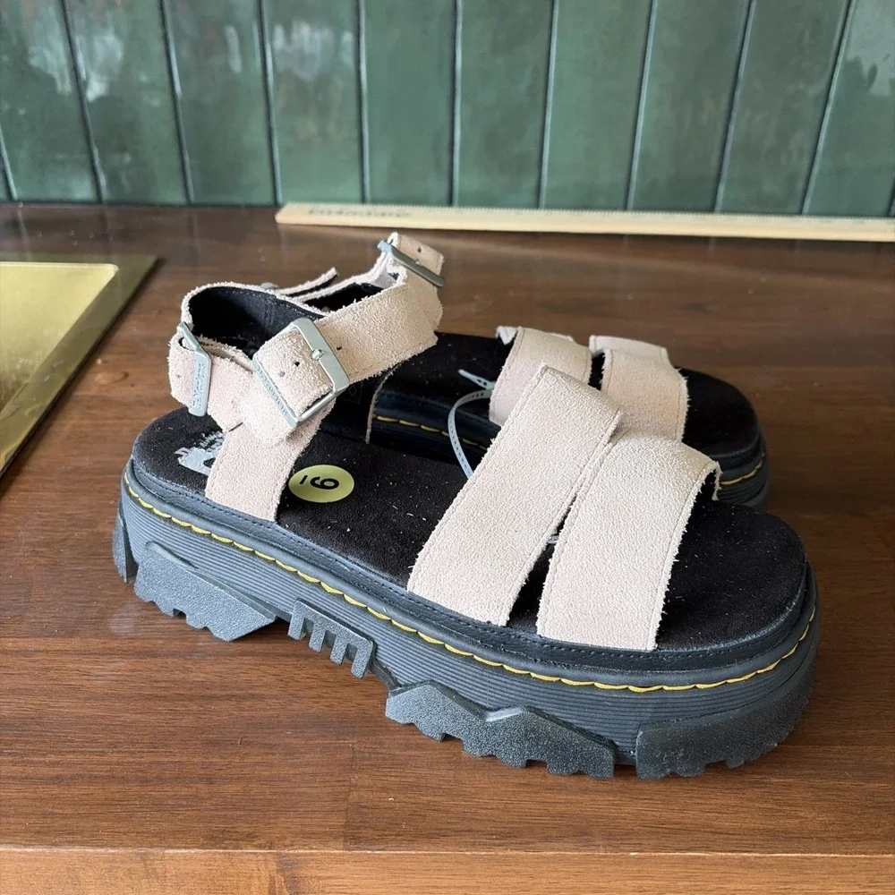 DR. MARTENS POWDER PINK MATTISON 2S PLATFORM SANDALS Chunky WOMEN Sz  9 NEW Read